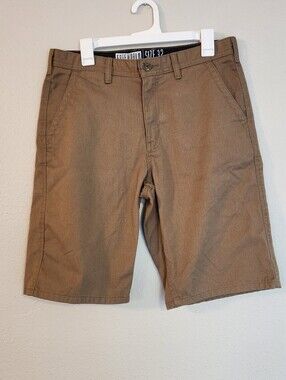 Freeworld Men's Shorts Size 32
